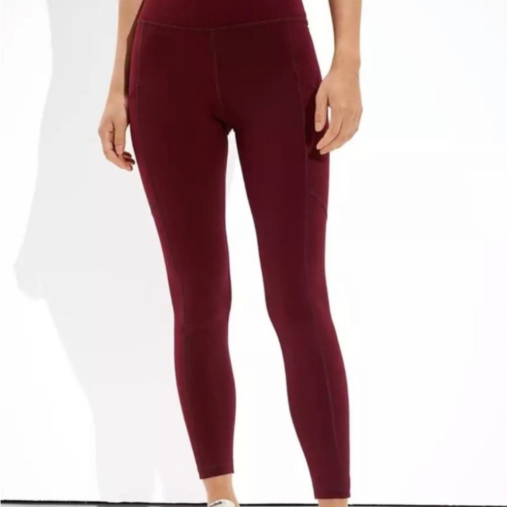 American Eagle The Everything Pocket Maroon Leggings